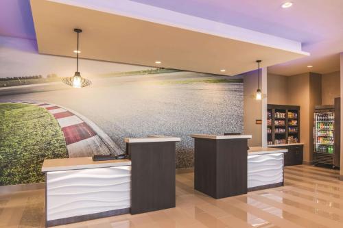 Előcsarnok, La Quinta Inn & Suites by Wyndham Atlanta South - McDonough in McDonough (Georgia) Előcsarnok, La Quinta Inn & Suites by Wyndham Atlanta South - McDonough in McDonough (Georgia)