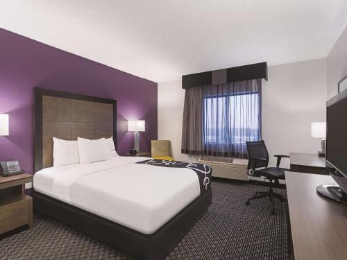 Létesítmények, La Quinta Inn & Suites by Wyndham Baltimore BWI Airport in Linthicum Csúcs Létesítmények, La Quinta Inn & Suites by Wyndham Baltimore BWI Airport in Linthicum Csúcs