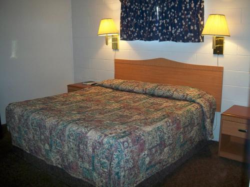 在meiguo.com看到的Desert Skies Motel的介绍图片