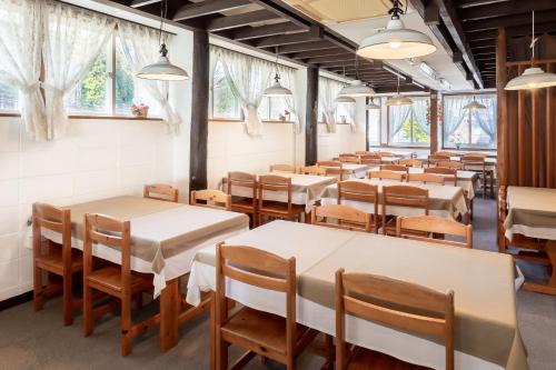 Community House Tyrolien in Hakuba Community House Tyrolien in Hakuba