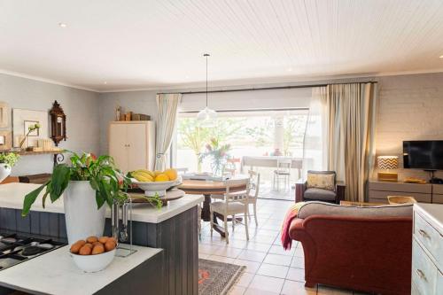 Facilities, Waterside 3 on Le Bonheur in Suider-Paarl Facilities, Waterside 3 on Le Bonheur in Suider-Paarl
