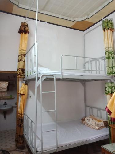 Cuc Phuong Hao Tham Homestay Hotel in naselje Nho Quan / Cuc Phuong Cuc Phuong Hao Tham Homestay Hotel in naselje Nho Quan / Cuc Phuong