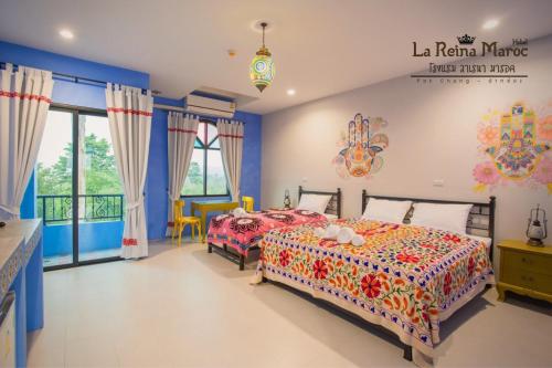 Triple Room with Mountain View image 2
