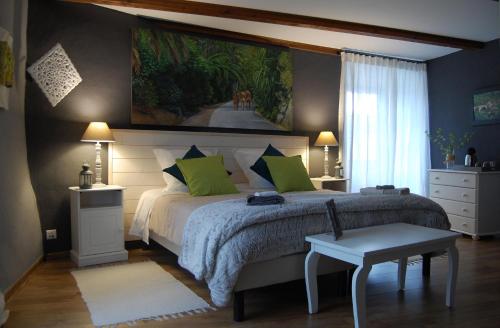 This photo about Maison d'hotes - Porte de Besse shared on HyHotel.com