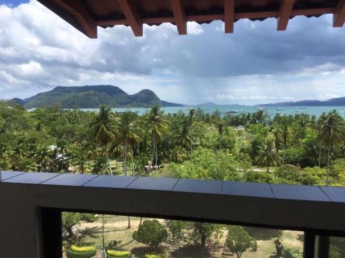 View, Eagle Bay Hotel near Kompleks Lada Office View, Eagle Bay Hotel near Kompleks Lada Office