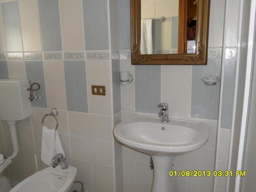 This photo about Bed & Breakfast Garrupa shared on HyHotel.com