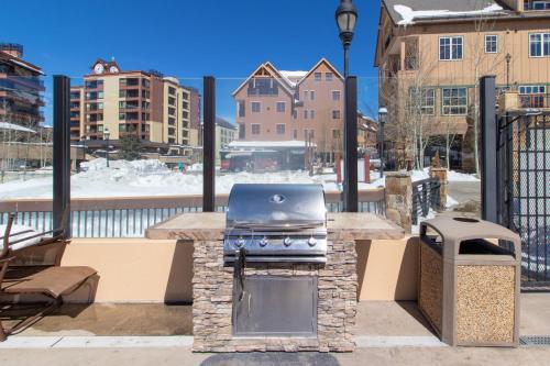Main Street Station - Luxury Condo by Daniel in Warrior's Mark Main Street Station - Luxury Condo by Daniel in Warrior's Mark