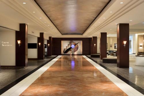 Lobby, Hyatt Regency Dallas At Reunion near American Airlines Center Lobby, Hyatt Regency Dallas At Reunion near American Airlines Center