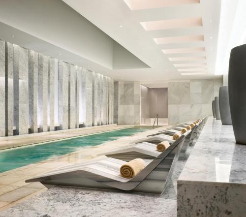 Spa, Fontainebleau Miami Beach in Miami Beach (FL) Spa, Fontainebleau Miami Beach in Miami Beach (FL)