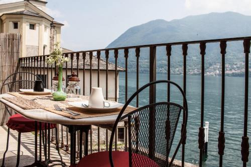 Balcony/terrace, Apartments At the Pier Of Brienno - The House Of Travelers in Brienno Balcony/terrace, Apartments At the Pier Of Brienno - The House Of Travelers in Brienno
