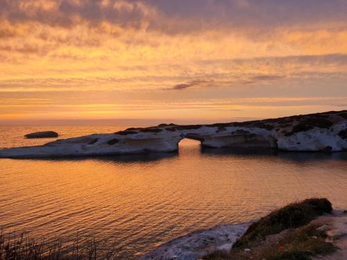 This photo about Mare Lughente shared on HyHotel.com