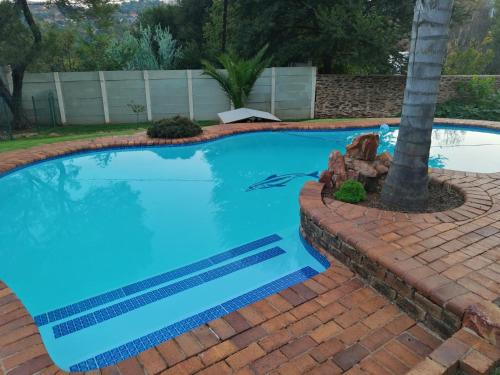 Hillsview, Roodepoort in Roodepoort Hillsview, Roodepoort in Roodepoort