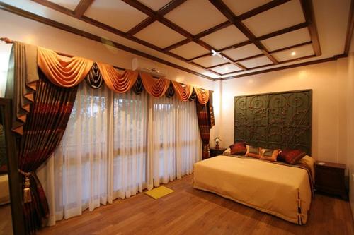 This photo about Kamayan sa Palaisdaan shared on HyHotel.com