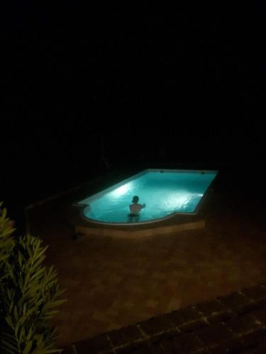Swimming pool, La Casa in Campagna in Cossignano Swimming pool, La Casa in Campagna in Cossignano
