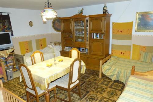 Gorbe Vendeghaz magyar klasszika in Tarcal Gorbe Vendeghaz magyar klasszika in Tarcal
