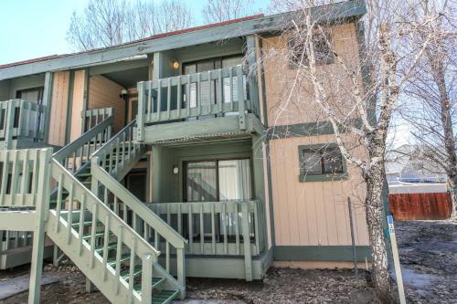 在meiguo.com看到的Boulder Bay Lakeside的介绍图片