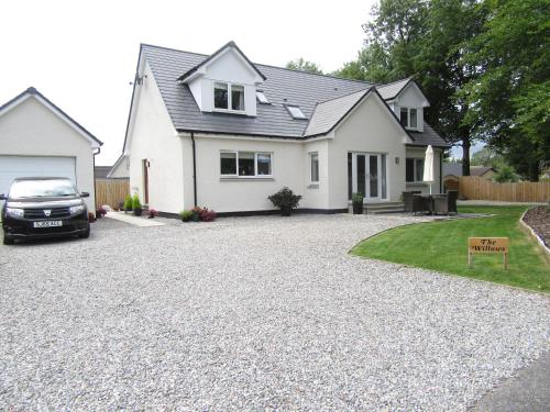 Exterior view, The Willows in Kirkhill Exterior view, The Willows in Kirkhill