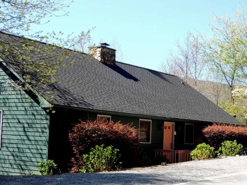 This photo about Lure ME Home shared on HyHotel.com