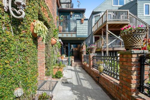 在meiguo.com看到的Upper Terrace Cottage的介绍图片