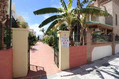 This photo about Apartment Nerja Medina SpainSunRentals shared on HyHotel.com