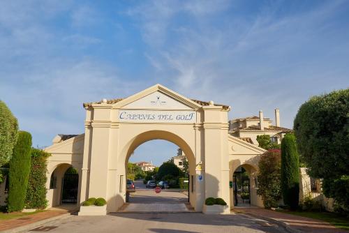 This photo about Capanes del Golf shared on HyHotel.com