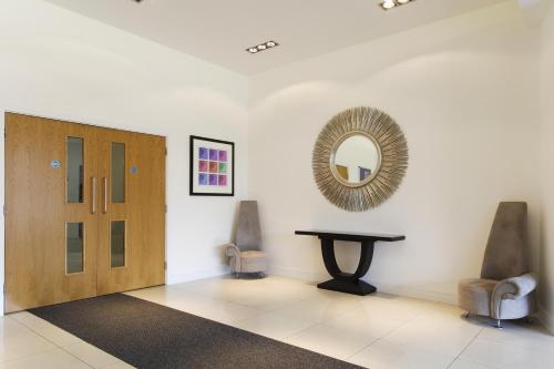 Előcsarnok, Abodebed KD Tower in Basildon Előcsarnok, Abodebed KD Tower in Basildon