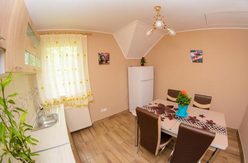 อาหารและเครื่องดื่ม, Casa Liana in ปอดกอเรีย อาหารและเครื่องดื่ม, Casa Liana in ปอดกอเรีย