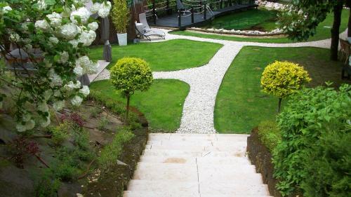 This photo about Resort Platani shared on HyHotel.com