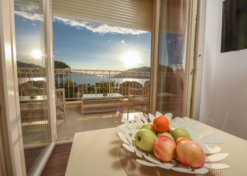 Balkon/teras, Sea Point Apart hotel Tivat in Donja Lastva Balkon/teras, Sea Point Apart hotel Tivat in Donja Lastva