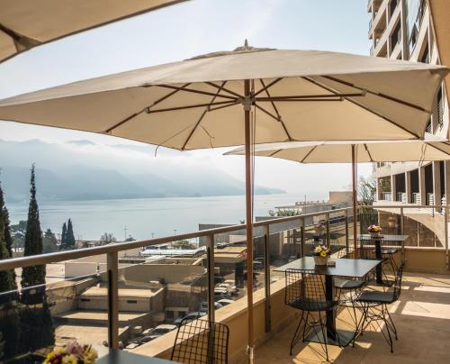 شرفة/ تراس, فندق هارمونيا باي دوكلي (Hotel Harmonia by Dukley) in Zavala شرفة/ تراس, فندق هارمونيا باي دوكلي (Hotel Harmonia by Dukley) in Zavala
