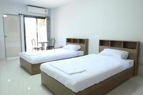 This photo about Thaikasem Apartment shared on HyHotel.com
