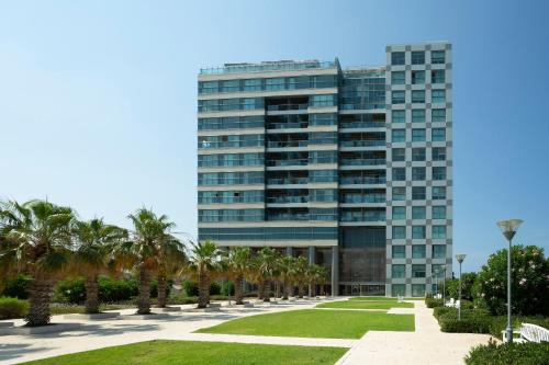ApartHotel Okeanos on the Beach in Herzliya ApartHotel Okeanos on the Beach in Herzliya