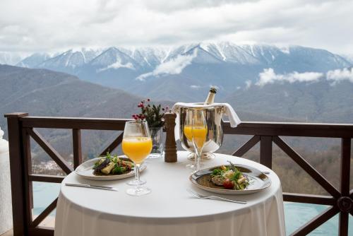 Novotel Resort Krasnaya Polyana Sochi in Estosadok Novotel Resort Krasnaya Polyana Sochi in Estosadok