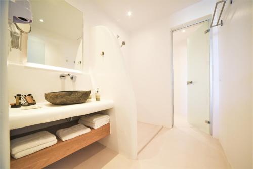This photo about Myconian Crown Suites shared on HyHotel.com