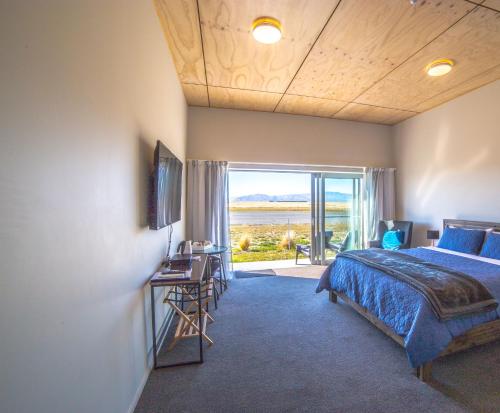 View, Pukaki Air Lodge in Twizel View, Pukaki Air Lodge in Twizel