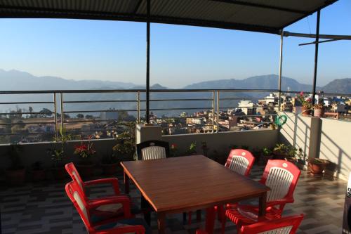 Balcony/terrace, Natures Treat Homestay in Tansen Balcony/terrace, Natures Treat Homestay in Tansen
