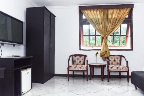 Facilities, RedDoorz Plus @ Tirta Kencana Hotel in Harbor Facilities, RedDoorz Plus @ Tirta Kencana Hotel in Harbor