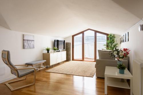 Luglie 360° panoramic terrace in เพรุซโซ Luglie 360° panoramic terrace in เพรุซโซ