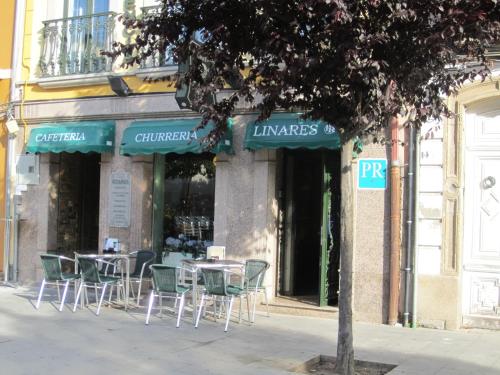 Entrance, Hostal Linares in Ribadeo Entrance, Hostal Linares in Ribadeo