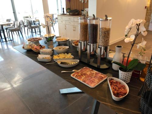 餐飲選擇, Le Diana Hôtel & Spa NUXE (Le Diana Hotel & Spa NUXE) in 卡赫納克 餐飲選擇, Le Diana Hôtel & Spa NUXE (Le Diana Hotel & Spa NUXE) in 卡赫納克