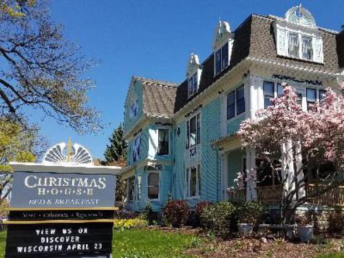 在meiguo.com看到的Christmas House Bed & Breakfast的介绍图片