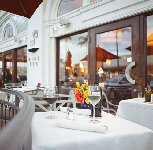 Food and beverages, Grande Colonial La Jolla near La Jolla Cove Food and beverages, Grande Colonial La Jolla near La Jolla Cove