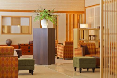 Lobby, Kyo Yunohana Resort Suisen in Kameoka Lobby, Kyo Yunohana Resort Suisen in Kameoka