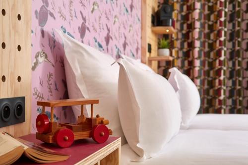 Hotel LOCOMO near Gare d'Austerlitz Metro Station Hotel LOCOMO near Gare d'Austerlitz Metro Station