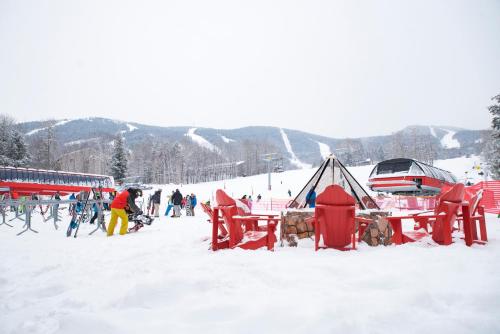 This photo about Snow Cap Inn shared on HyHotel.com