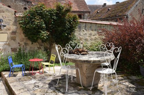 Létesítmények, Le gîte clos Monade (Le gite clos Monade) in Souvigny Létesítmények, Le gîte clos Monade (Le gite clos Monade) in Souvigny