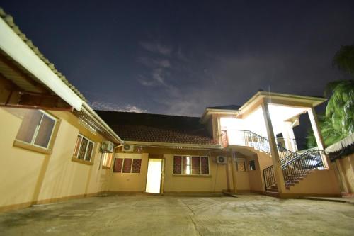 This photo about ESquire Inn Entebbe shared on HyHotel.com