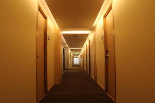 レジェンタ セントラル ハルシャ ヴァピ (Regenta Central Harsha Vapi) in ヴァピ レジェンタ セントラル ハルシャ ヴァピ (Regenta Central Harsha Vapi) in ヴァピ