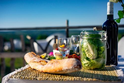 Ételek és italok, noct enbulle in Cabrerets Ételek és italok, noct enbulle in Cabrerets