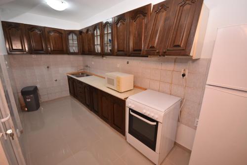 Dapur, House by The Sea in Lepetane Dapur, House by The Sea in Lepetane